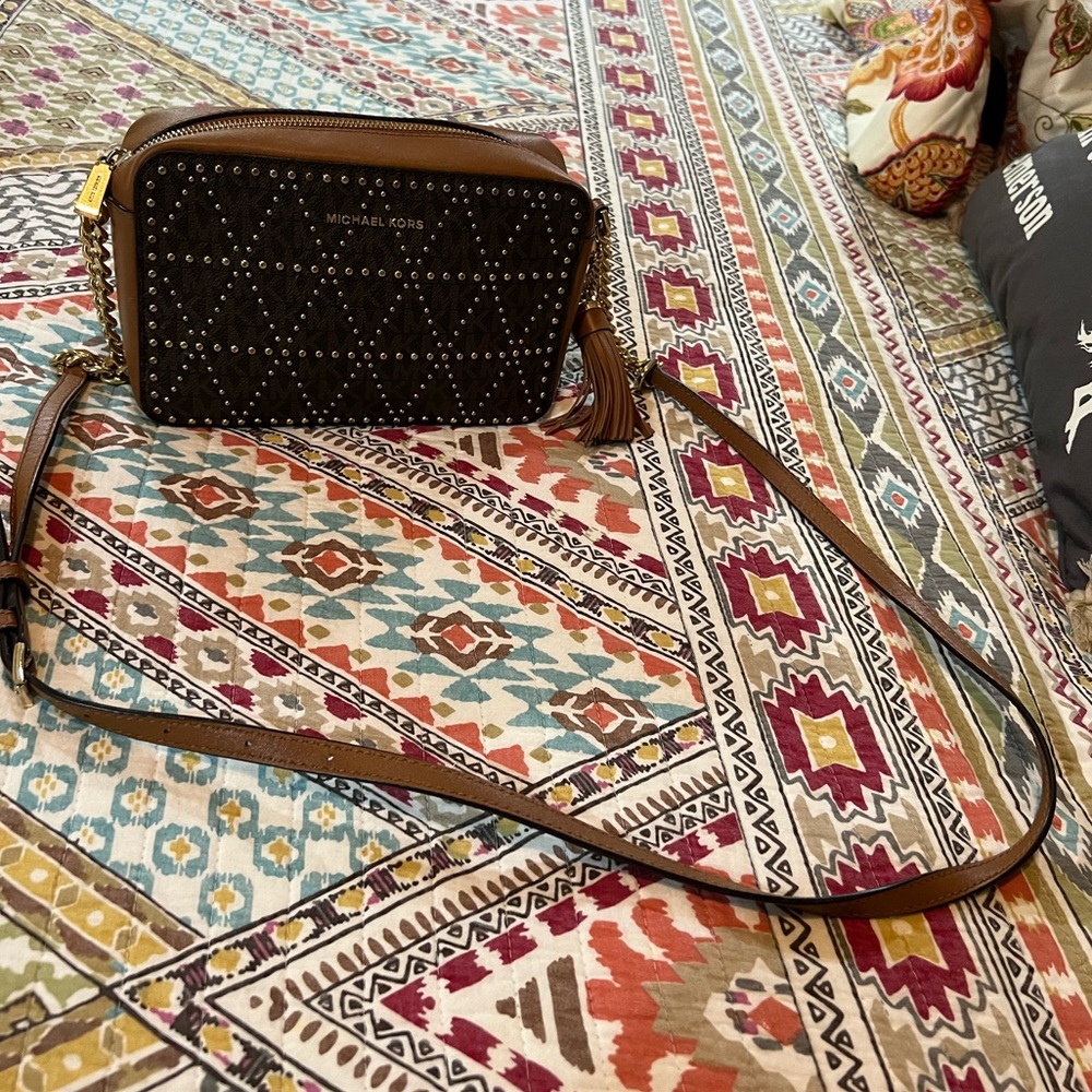 Michael Kors Crossbody